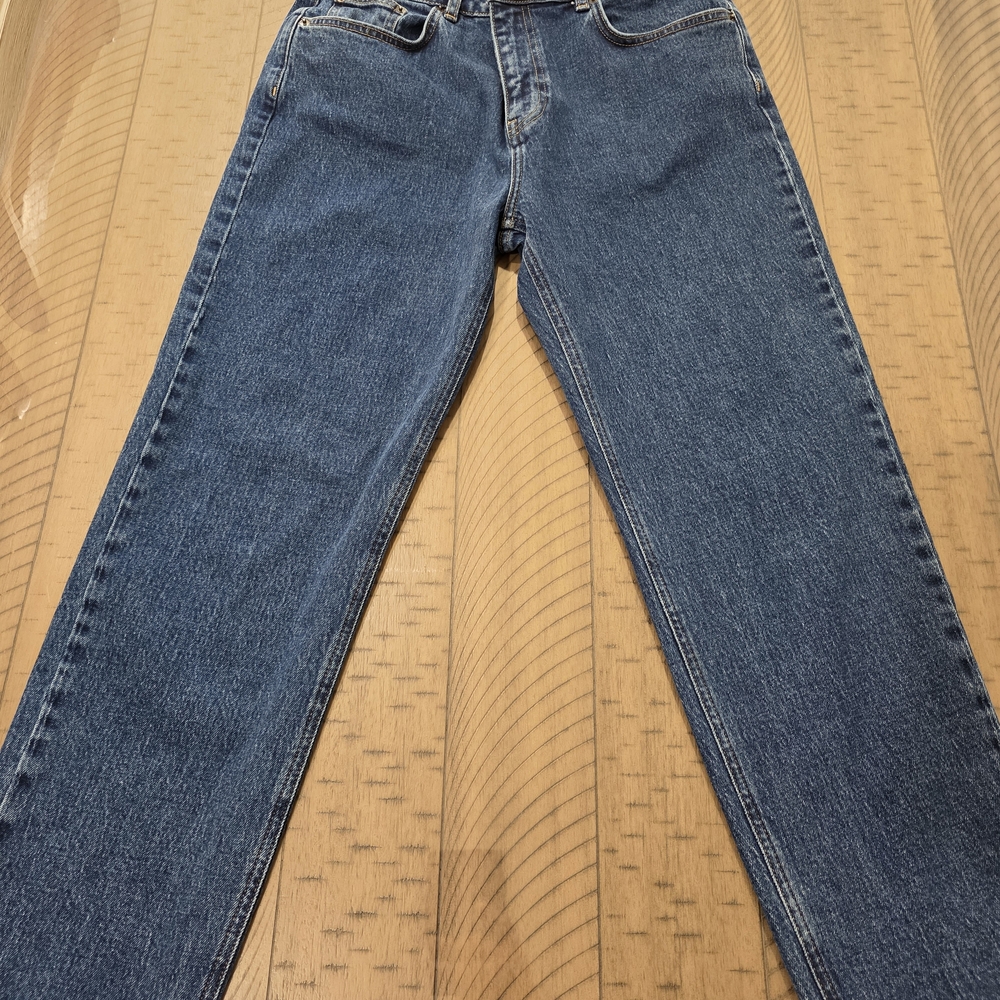Stylish Denim Women's Straight Leg Jeans